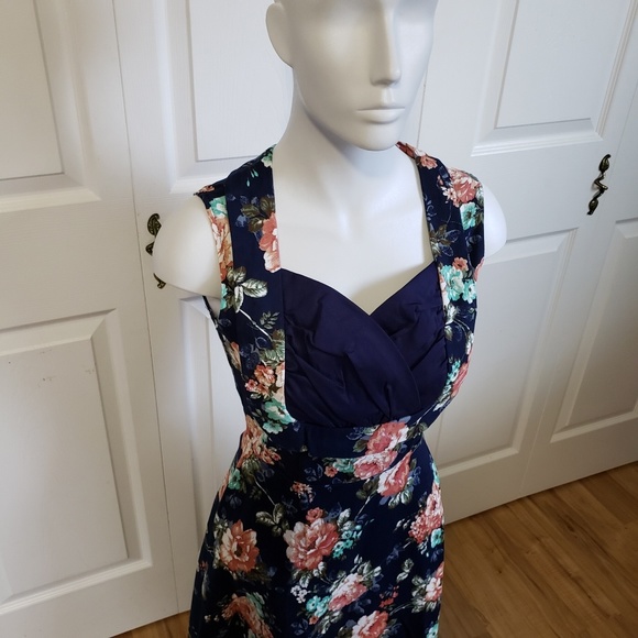 Meet your Posher, Amber - Picture 3 of 8